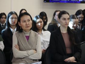 В Якутском городском суде прошёл круглый стол к 105-летнему юбилею