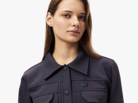 Женская короткая рубашка Lacoste с нагрудными карманами