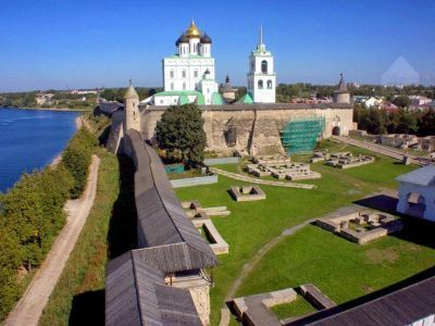 Довмонтова крепость