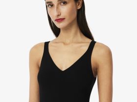 Длинное бесшовное платье Lacoste