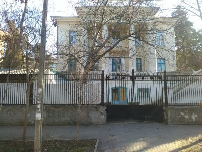Общественное здание