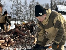 Жителям семи наслегов Усть-Алданского улуса помог «Молодежный десант»