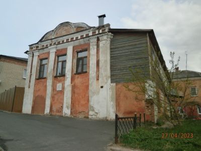 Дом, в котором в 1709 г. останавливался Петр I во время возвращения с Полтавской битвы в Петербург