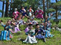 Национальный театр песни и танца «Амар сайн»