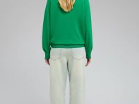 Джемпер с v-образным вырезом