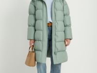 Пуховое пальто со съемным капюшоном