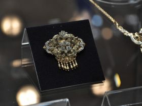 В «Сокровищнице Якутии» открыли выставку ювелира Юрия Иванова