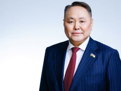 Альберт Семенов вновь избран председателем Ассоциации представительных органов местного самоуправления Якутии