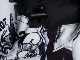 Куртка текстильная с полиуретановым покрытием для мальчиков