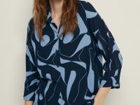 Блузка свободного силуэта с принтом