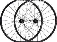 Комплект колес 27.5" для MTB Shimano WH-MT501-B Center Lock сквозные оси Boost (черный задний)