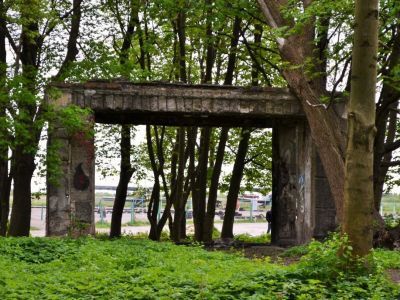 Комплекс сооружений аэродрома «Девау»