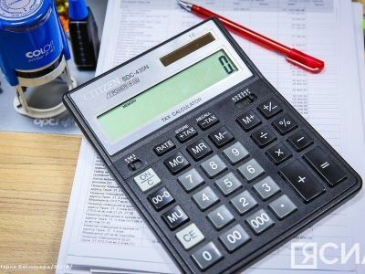 С 1 июля пенсионеров, многодетных и других льготников освободят от комиссии банков при оплате ЖКУ