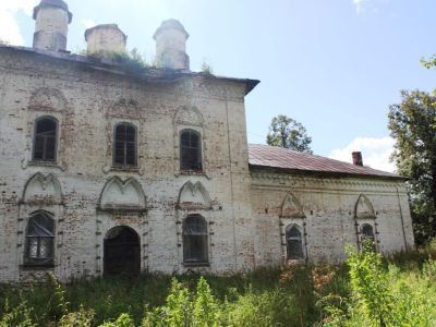 Введенская церковь