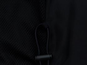 Утепленная куртка с капюшоном