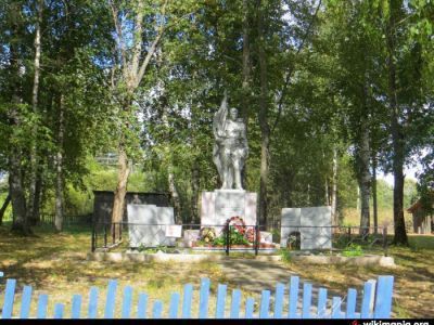 Братская могила