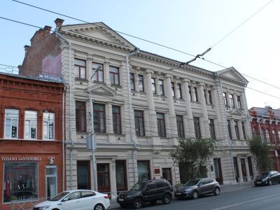 Здание женской гимназии (дом Поплавского)