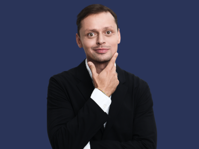 Виктор Комаров