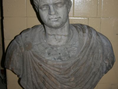 Бюст императора Нерона