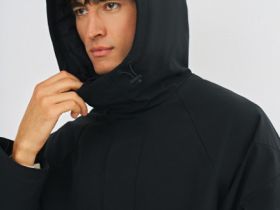 Утеплённая парка с капюшоном, Черный