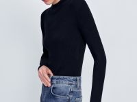 Джемпер приталенного силуэта с воротником-стойкой