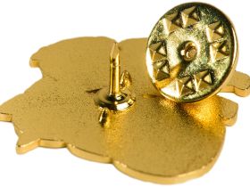 Значок «Дракон Юнг со снеговиком»