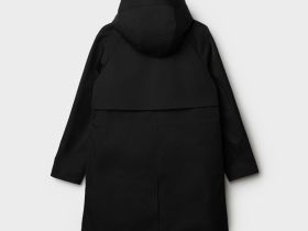 Плащ текстильный с полиуретановым покрытием для девочек