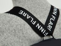 Пуховик с поясом приталенного силуэта