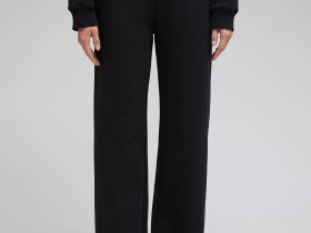 Трикотажные брюки свободного силуэта