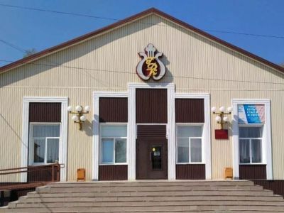 Центр культурного развития г. Шарыпово на пл. Революции