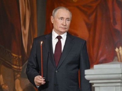 Владимир Путин поздравил россиян с Пасхой