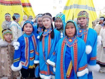 Участники фест-форума языков коренных народов рассказали о фольклорных традициях