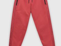 Спортивные брюки свободного силуэта с контрастной отделкой