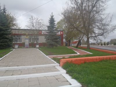 Могила майора Щербака Петра Ивановича (1902 - 1941), погибшего в бою с немецко-фашистскими захватчиками