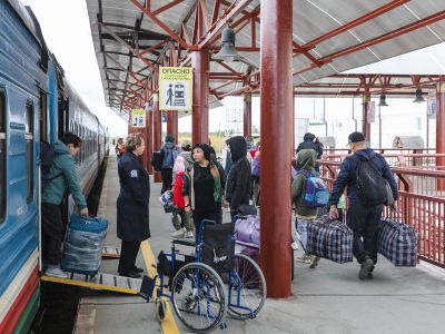 В апреле перевозка пассажиров в вагонах АО «АК «ЖДЯ» выросла на 14,2%