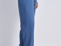 Укороченные брюки свободного силуэта