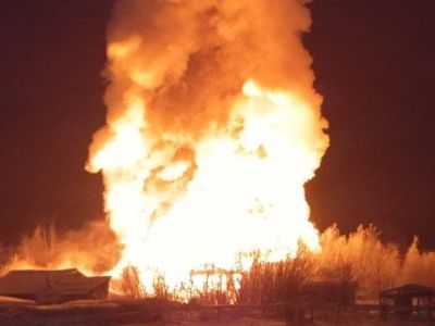 Из-за пожара в Кобяйском районе Якутии две семьи остались без крыши над головой
