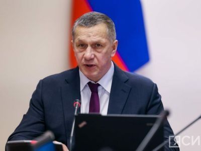 В Якутию с рабочим визитом прибыл Юрий Трутнев