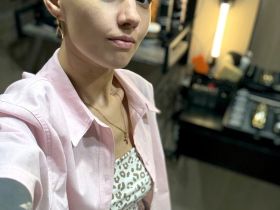 Жительница Удачного открыла парикмахерскую с помощью социального контракта