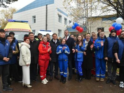 В Нерюнгри открыли обновленную станцию скорой и пополнили автопарк реанимобилями