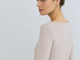 Лонгслив с квадратным вырезом, Бежевый