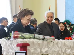 В Якутске прощаются с Матвеем Мучиным