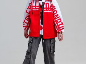 Куртка текстильная с полиуретановым покрытием для мальчиков (ветровка)