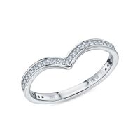 Серебряное кольцо с фианитами