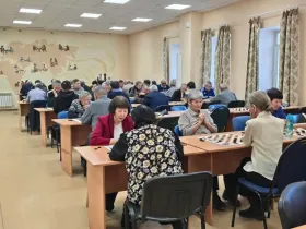 Свыше 50 пенсионеров приняли участие в республиканском турнире по русским шашкам