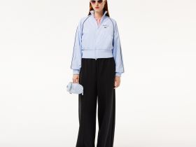 Женская короткая спортивная куртка Lacoste свободного кроя