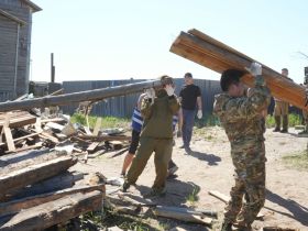Молодежный десант в Вилюйском районе: три дня добрых дел и помощи тем, кто в ней нуждается