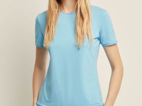 Футболка приталенного силуэта