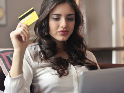 Беспошлинный порог для покупок в зарубежных онлайн-магазинах повышен до 1000 евро