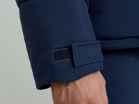 Утепленная куртка со съемным капюшоном